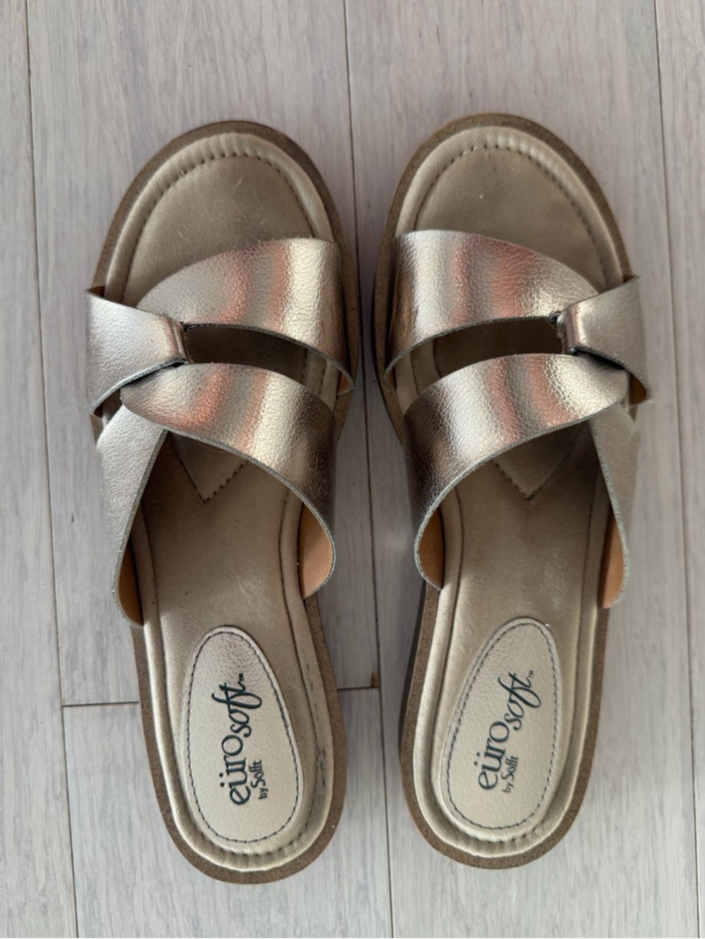 Sofft EuroSoft Metallic Rose Gold Crossover Slide Sandals